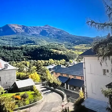 Διαμέρισμα Duplex Equipped For 6 People Jausiers